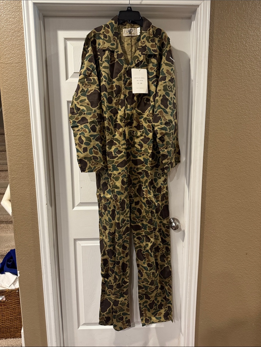 Vintage Black Sheep “Leader in the Field” Camo Jumpsuit Coveralls NWT Size L